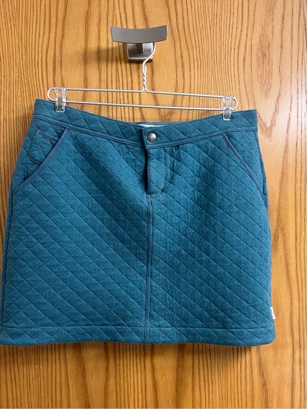 Woolrich quilted diamond pattern mini skirt size 8